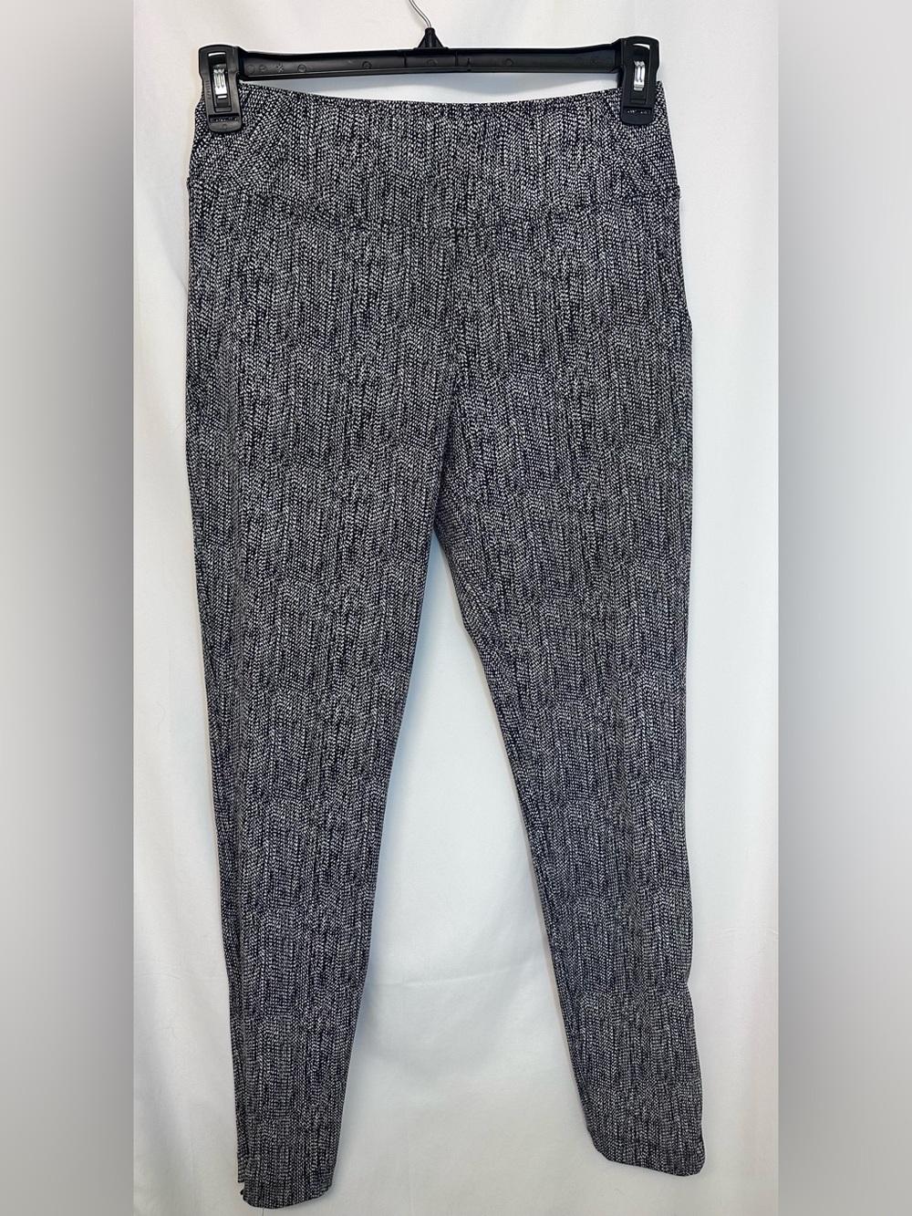Athleta Black & White Printed Zip-Ankle Leggings Pants Size Medium